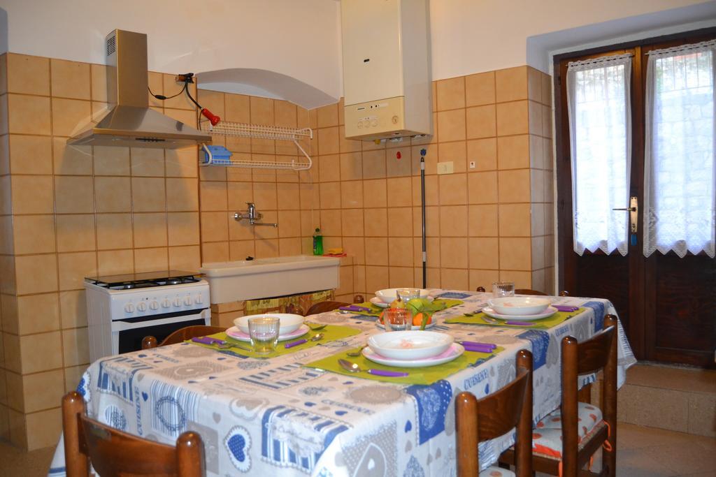 布雷佐内加尔达Casa Valentina公寓 外观 照片